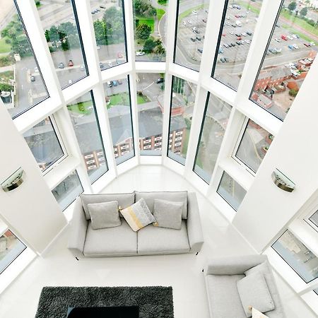 Just Stay Wales - Meridian Quay Penthouses Суонси Экстерьер фото
