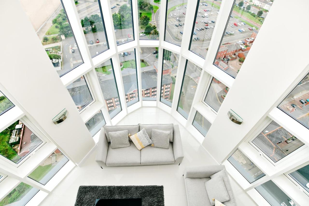 Just Stay Wales - Meridian Quay Penthouses Суонси Экстерьер фото