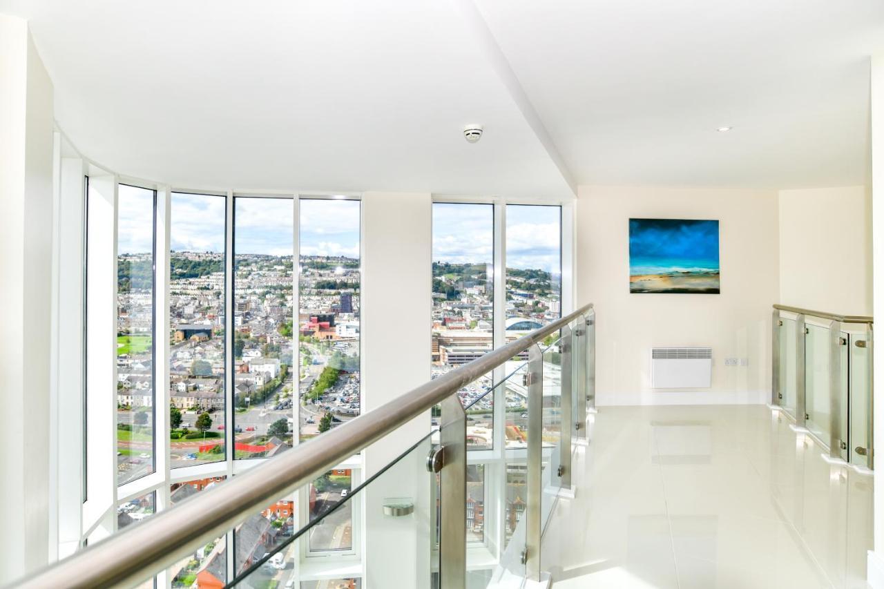Just Stay Wales - Meridian Quay Penthouses Суонси Экстерьер фото